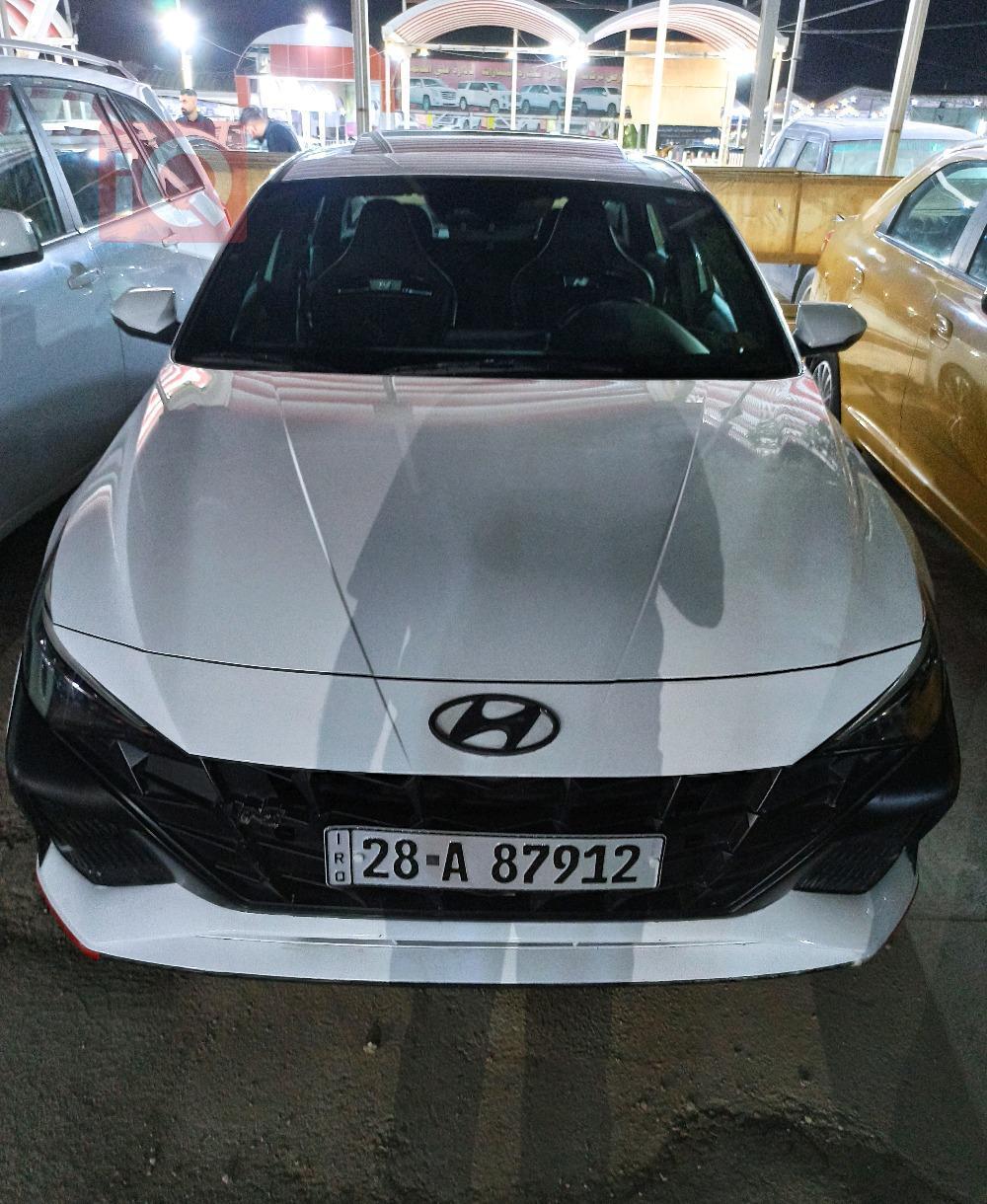 هیوندای ئەلەنترا